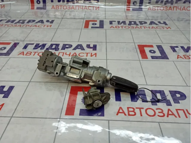 Замок зажигания Ford Focus 3