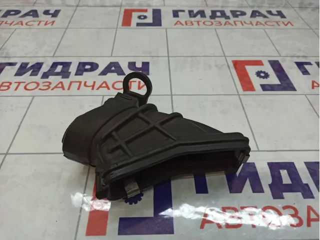 Патрубок воздушного фильтра Ford Focus 3 1773741