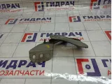Петля капота правая Ford Focus 3 1750016