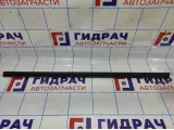 Уплотнитель стекла переднего правого Ford Focus 3 1747502.