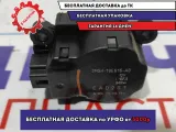 Моторчик заслонки отопителя Ford Focus 3 3M5H19E616AB.