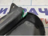 Брызговик задний правый Ford Focus 3 1824105. Дефект.