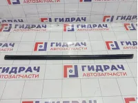 Уплотнитель стекла переднего правого Ford Focus 3 1747502