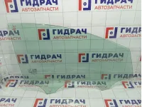 Стекло двери передней правой Ford Focus 3 1742301