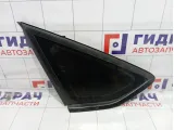 Стекло кузовное глухое левое Ford Focus 3 1786436