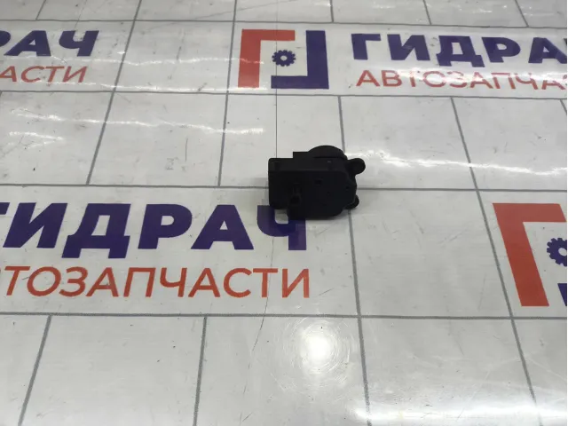 Моторчик заслонки отопителя Ford Focus 3 1786200