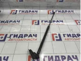 Амортизатор двери багажника левый Ford Focus 3 2186903