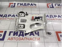 Кронштейн блока предохранителей Ford Focus 3 1755297