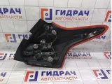 Фонарь задний левый Ford Focus 3 1825321