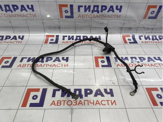 Клемма аккумулятора плюс Ford Focus 3 1750598
