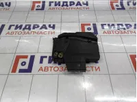 Блок предохранителей Ford Focus 3 1793284