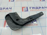 Брызговик задний левый Ford Focus 3 BM5JN28371AA. Дефекты.