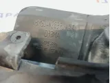 Брызговик задний правый Ford Focus 3 BM5JN28370AA. Дефекты.