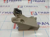 Кронштейн кондиционера Ford Focus 3 1715451.
