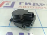 Моторчик заслонки отопителя Ford Focus 3 1786200.