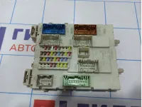 Блок предохранителей Ford Focus 3 2227208. Салонный.