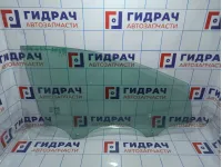 Стекло двери передней правой Ford Focus 3 1742301.