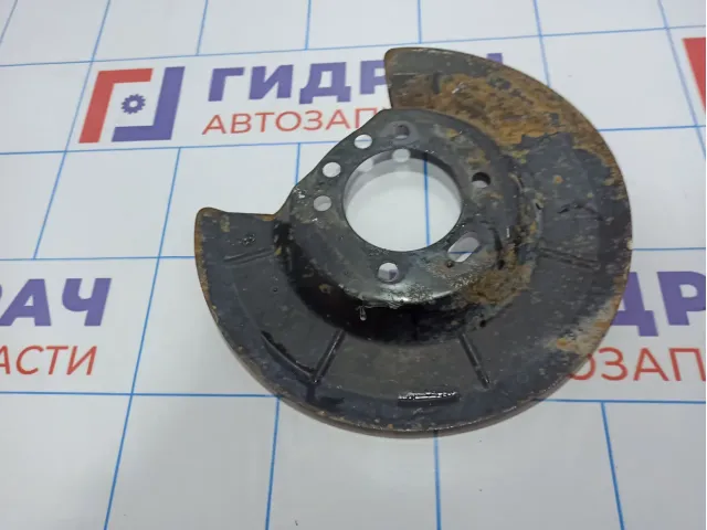 Пыльник тормозного диска задний Ford Focus 3 1682878. L=R.