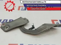Петля капота правая Ford Focus 3 1750016.