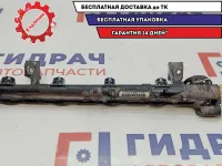 Рейка топливная Ford Focus 3 1804263.
