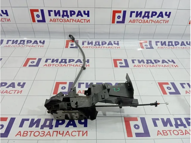 Замок двери передней левой Ford Focus 3 2067563