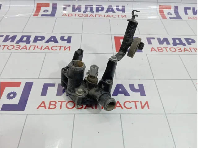 Фланец двигателя системы охлаждения Ford Focus 3 1531004