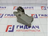 Кронштейн кондиционера Ford Focus 3 1715451