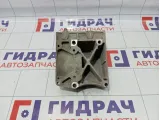 Кронштейн кондиционера Ford Focus 3 1715451