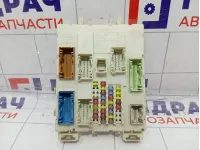 Блок предохранителей Ford Focus 3 2227208