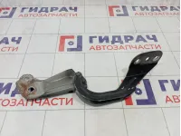 Петля капота левая Ford Focus 3 1750018