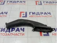 Воздухозаборник Ford Focus 3 1745844