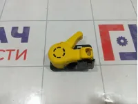 Ручка открывания капота Ford Focus 3 1804625