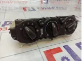 Блок управления отопителем Ford Focus 3 1896669