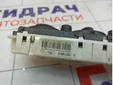 Блок управления отопителем Ford Focus 3 1896669