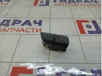 Кнопка обогрева заднего стекла Ford Focus 3 1813933