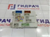 Блок предохранителей Ford Focus 3 2227208