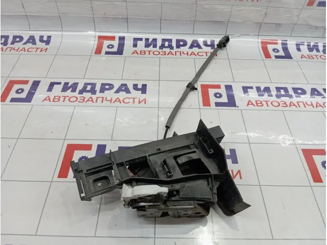 Замок двери задней левой Ford Focus 3 2099461
