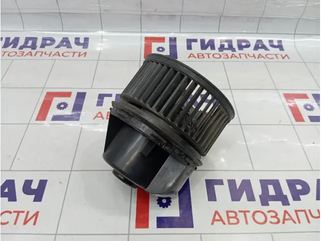 Моторчик отопителя Ford Focus 3 1696010