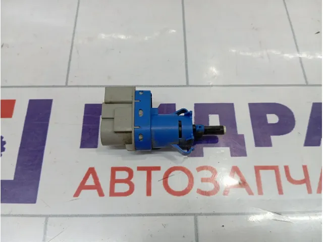 Датчик включения стопсигнала Ford Focus 3 4838697