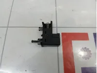Выключатель концевой Ford Focus 3 1225339