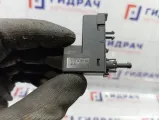 Выключатель концевой Ford Focus 3 1225339
