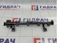 Рейка топливная (рампа) Ford Focus 3 1804263