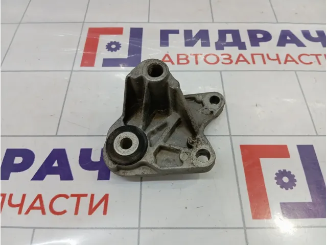 Кронштейн КПП Ford Focus 3 1306901