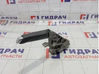 Рычаг стояночного тормоза Ford Focus 3 1881575