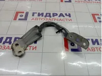 Петля капота правая Ford Focus 3 1750016