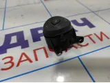 Кнопка многофункциональная Ford Focus 3 1687315. В рулевое колесо.
