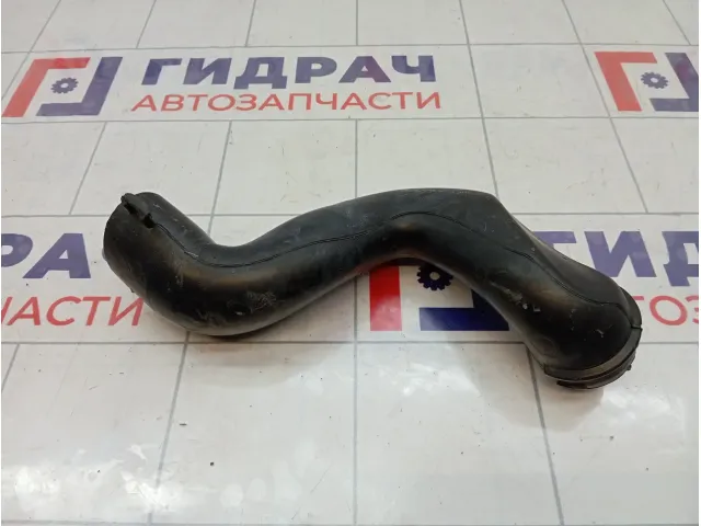 Патрубок воздушного фильтра Ford Focus 3 1706750