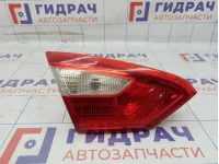 Фонарь задний внутренний левый Ford Focus 3 1769302.