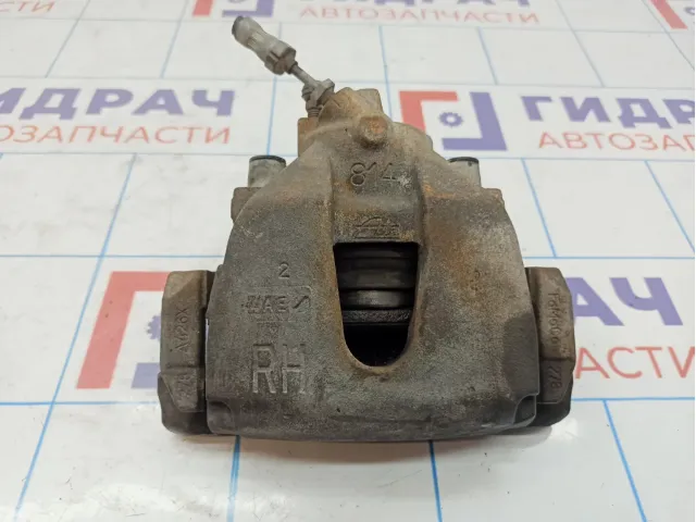 Суппорт тормозной передний правый Ford Focus 3 1682875.