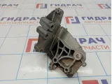 Кронштейн двигателя правый Ford Focus 3 7S7G6F001AB.